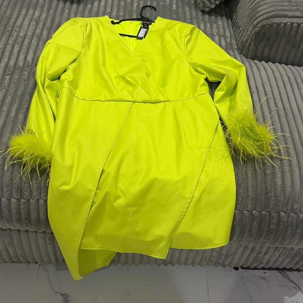 Vibrant Green/Yellow Women's Dress with Feather Accents